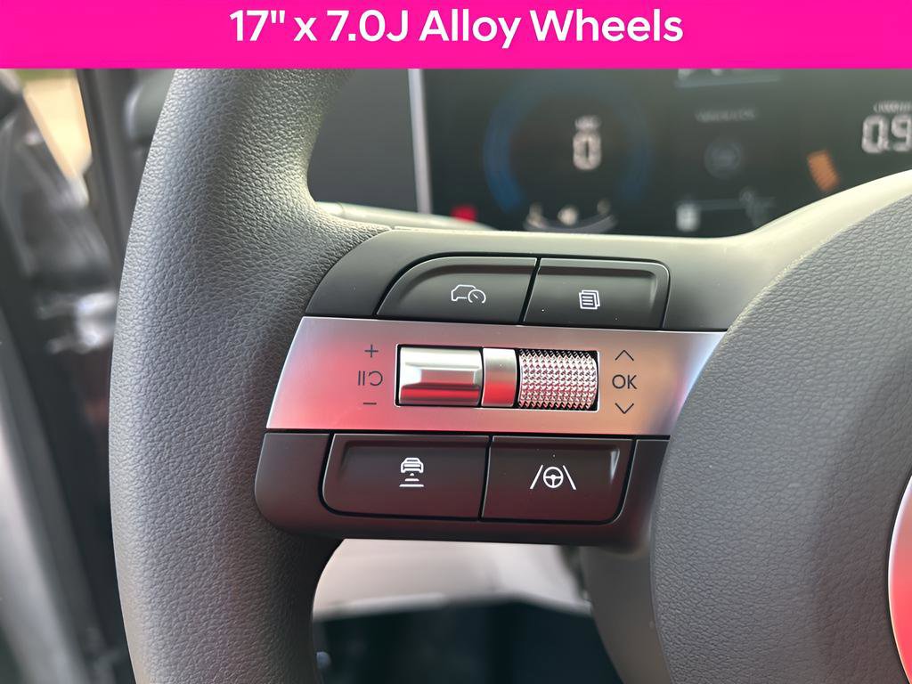 Used 2026 Hyundai Tucson SE image 16