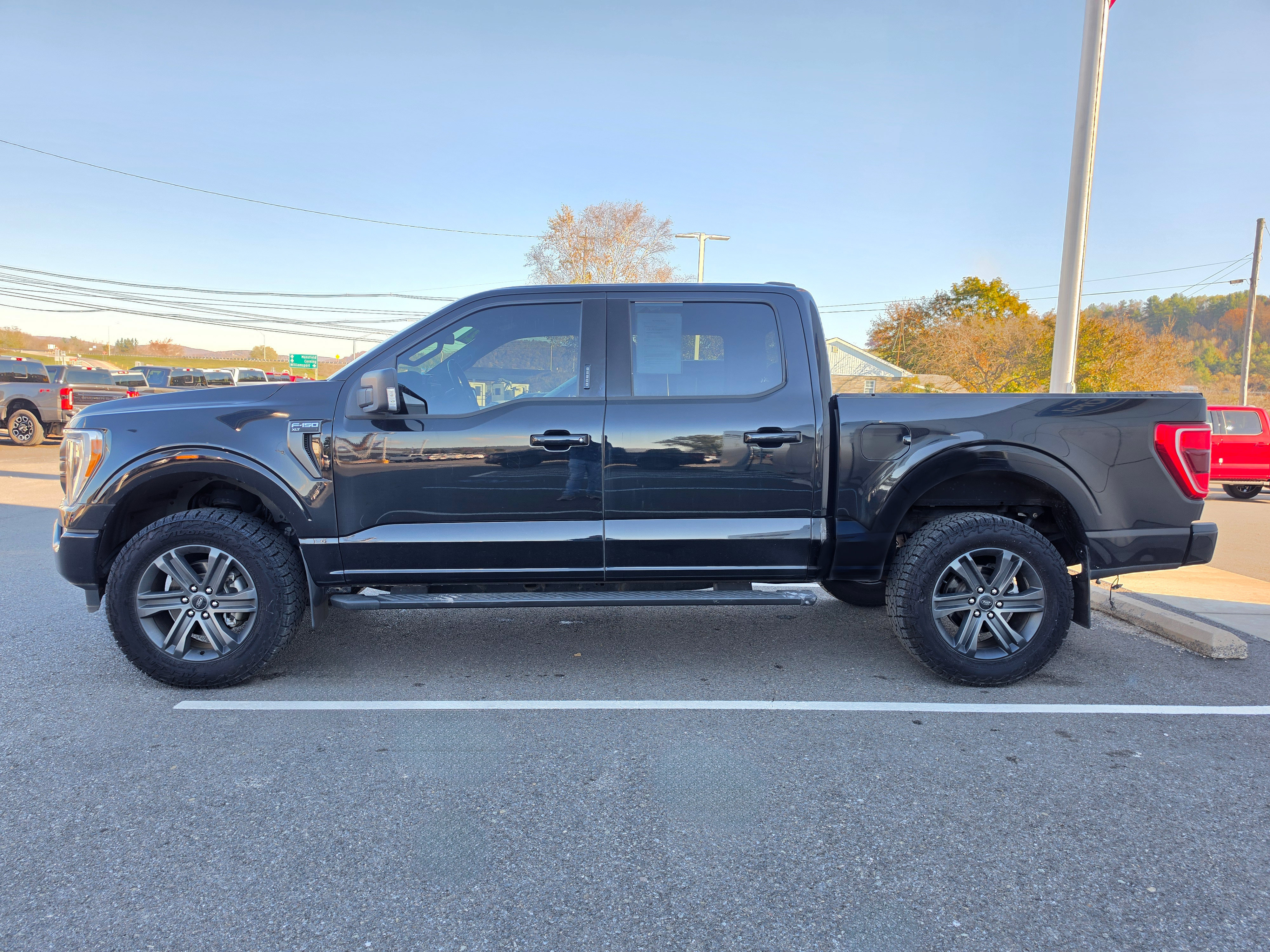 Used 2021 Ford F150 XLT w/ Equipment Group 302A High AWD/4WD image 6