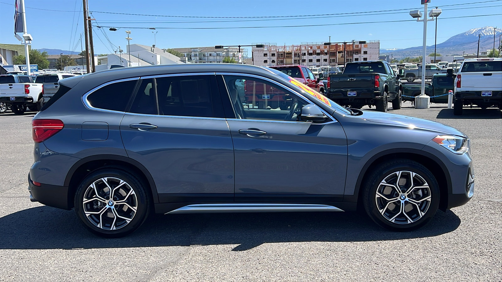 Used 2020 BMW X1 xDrive28i w/ Convenience Package AWD/4WD image 4