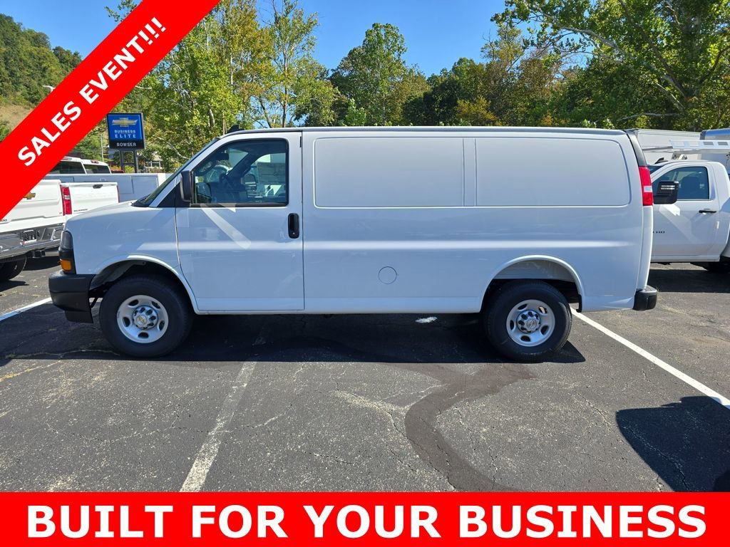 New 2025 Chevrolet Express 2500 w/ Communications Package video 2