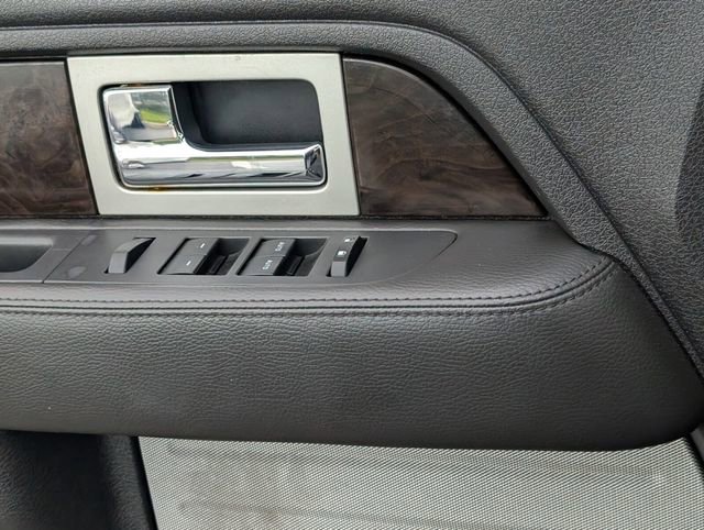Used 2013 Ford F150 Platinum AWD/4WD image 28