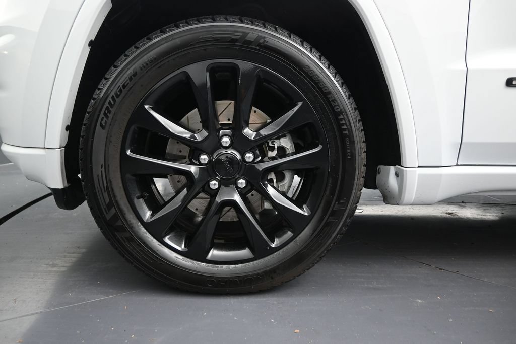Used 2021 Jeep Grand Cherokee Laredo X RWD image 10