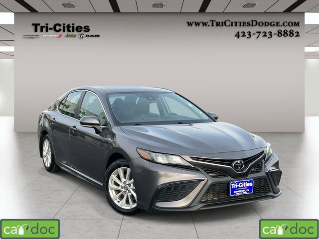 Used 2023 Toyota Camry SE