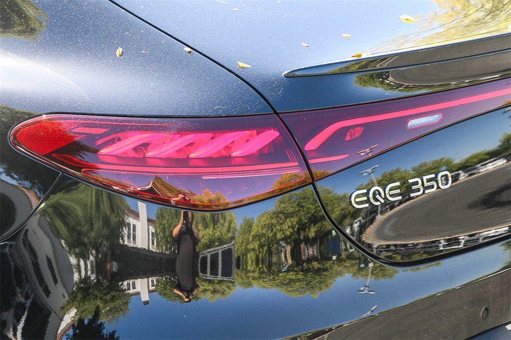 Certified 2024 Mercedes-Benz EQE 350+ 4MATIC Sedan image 11