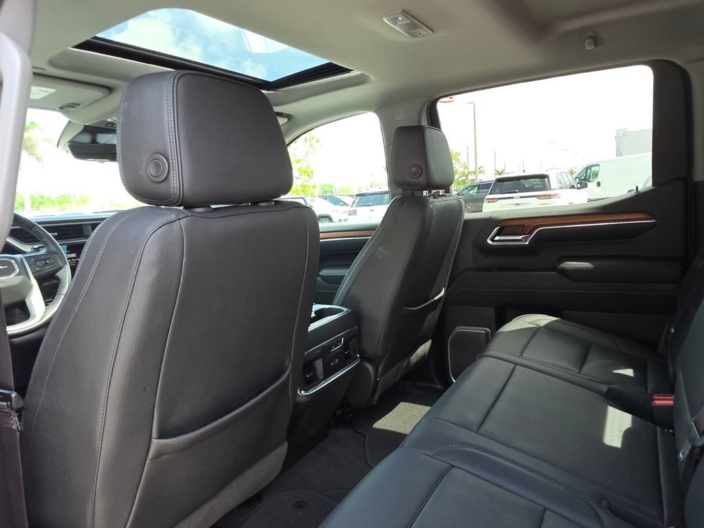 Used 2023 GMC Sierra 1500 Denali w/ Denali Reserve Package RWD image 19