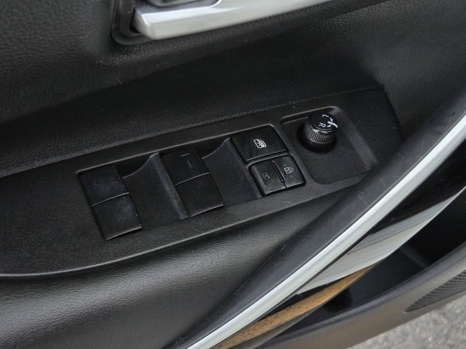 Certified 2023 Toyota Corolla XLE image 10