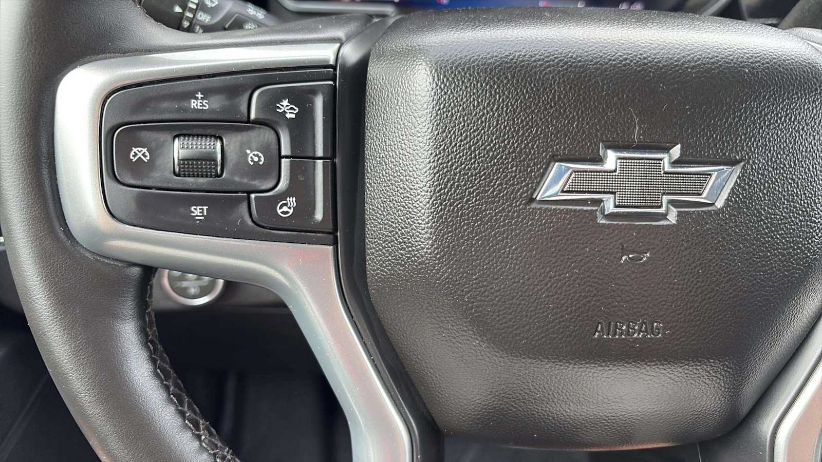 Used 2026 Chevrolet Silverado 1500 RST w/ RST Select Package AWD/4WD image 9