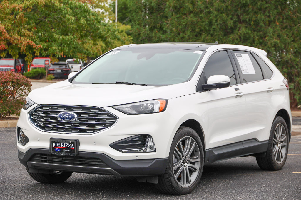 Certified 2023 Ford Edge Titanium w/ Class II Trailer Tow Package AWD/4WD image 2