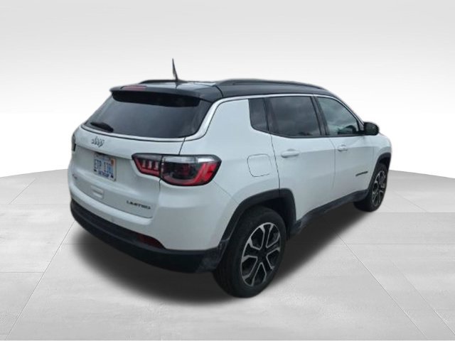 Used 2023 Jeep Compass Limited AWD/4WD image 2