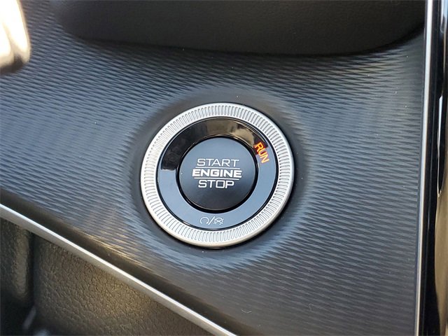 New 2025 Jeep Grand Cherokee L Altitude image 24