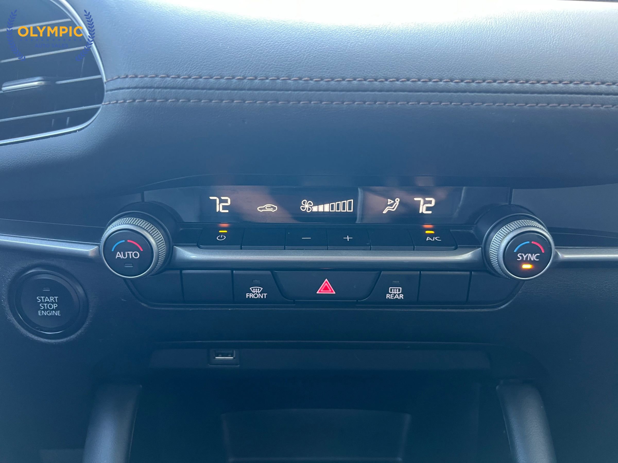 Used 2021 MAZDA MAZDA3 s image 31