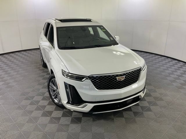Used 2025 Cadillac XT6 Premium Luxury w/ Platinum Package AWD/4WD image 37