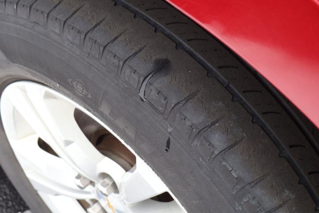 Used 2014 Chevrolet Equinox LT w/ Power Convenience Package image 8