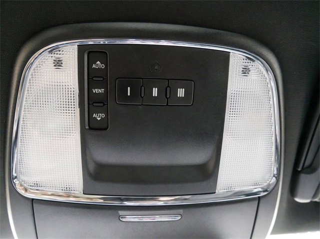 Used 2017 Dodge Charger R/T Scat Pack w/ Dynamics Package image 24