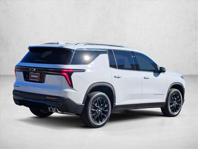 New 2026 Chevrolet Traverse LT w/ Midnight/Sport Edition video 2