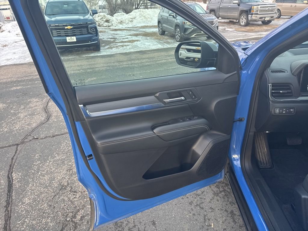 Certified 2025 GMC Terrain Elevation image 12