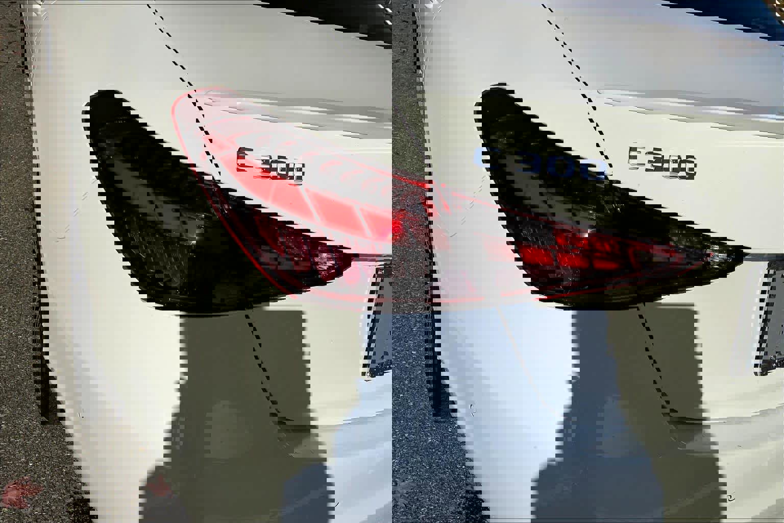 Used 2026 Mercedes-Benz C 300 4MATIC Sedan image 18