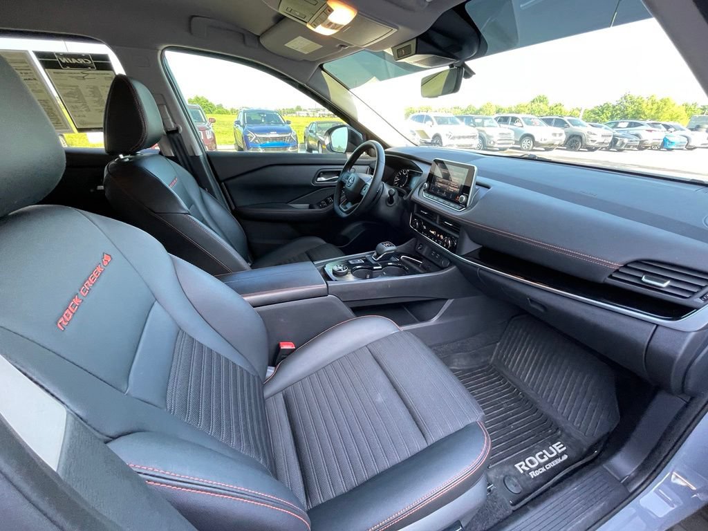 Used 2026 Nissan Rogue SV w/ Rock Creek Premium Package AWD/4WD image 27