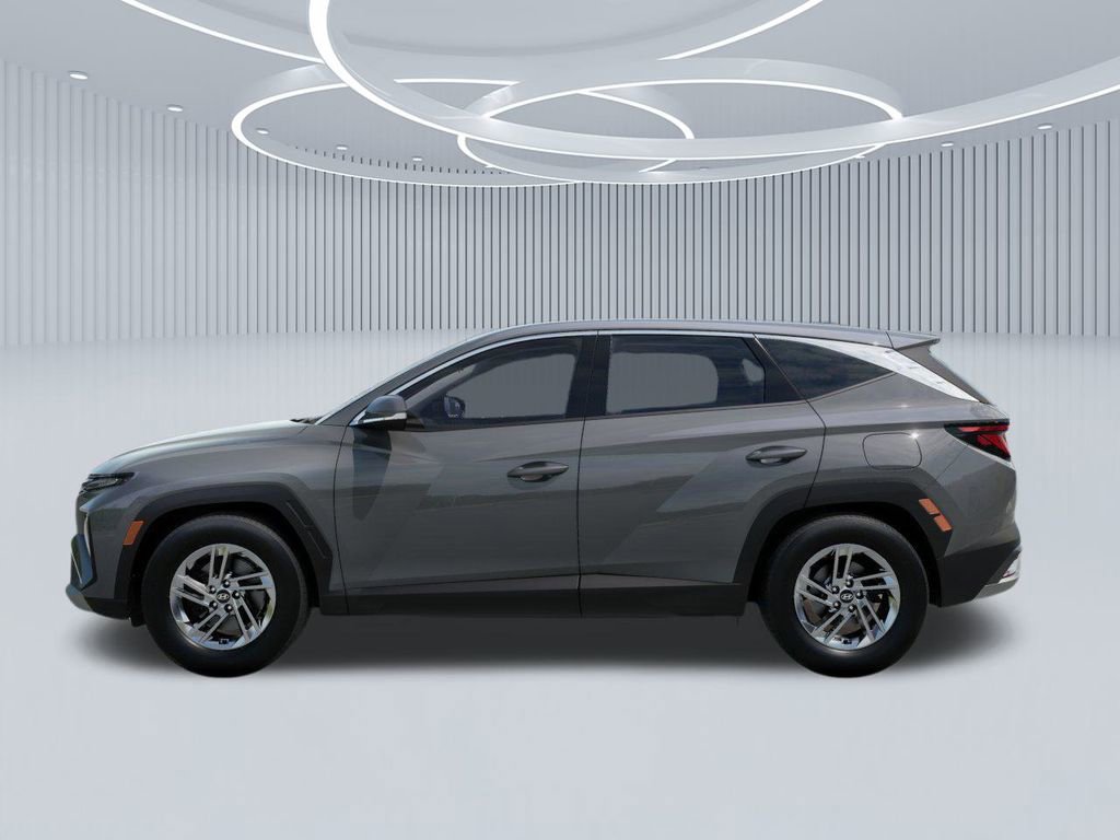 New 2026 Hyundai Tucson SE image 3