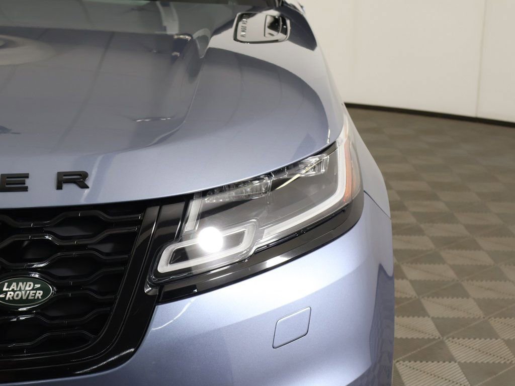 Used 2023 Land Rover Range Rover Velar R-Dynamic S image 18