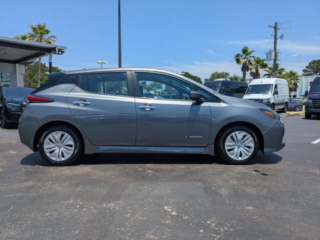 Used 2018 Nissan Leaf S w/ S Charge Package FWD image 4