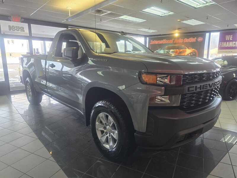 Used 2021 Chevrolet Silverado 1500 W/T w/ WT Value Package AWD/4WD image 3