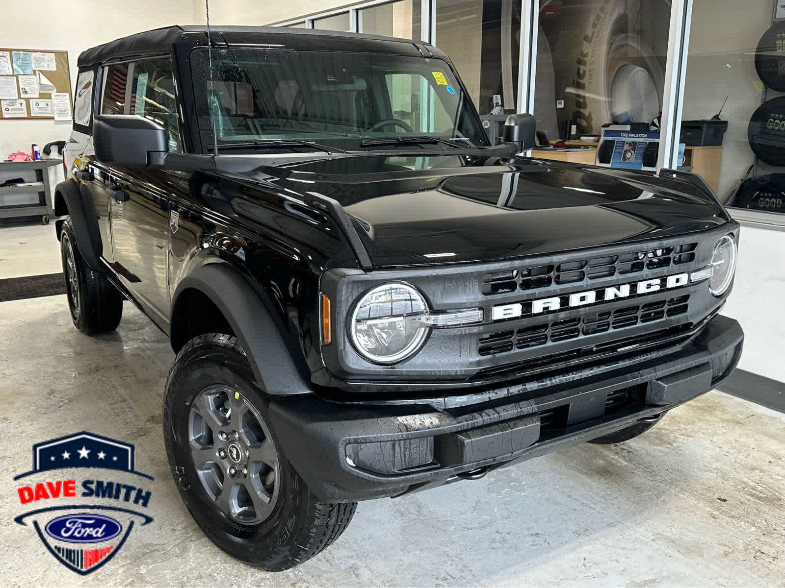 New 2025 Ford Bronco Big Bend image 1