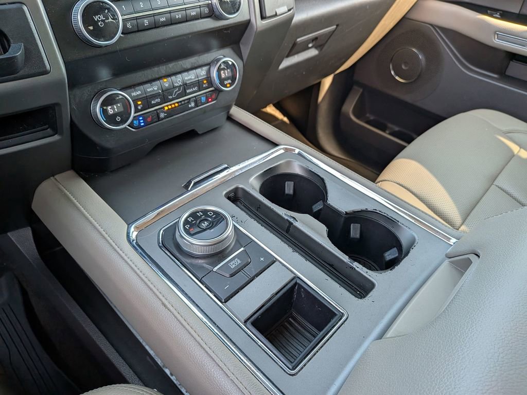 Used 2021 Ford Expedition XLT RWD image 30