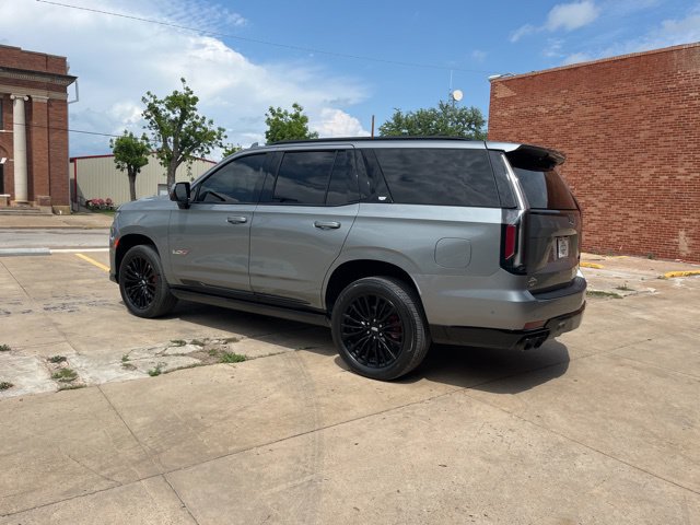 Used 2023 Cadillac Escalade V AWD/4WD image 3