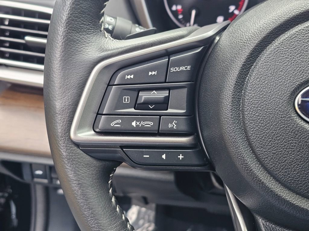 Used 2025 Subaru Legacy Limited AWD/4WD image 27