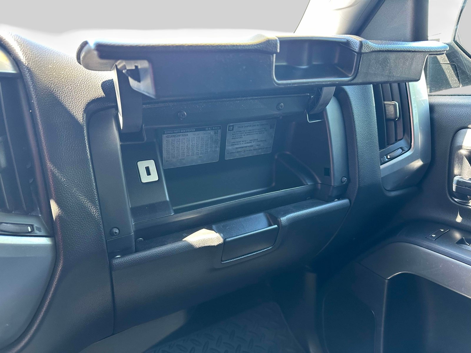 Used 2017 Chevrolet Silverado 1500 LT w/ All Star Edition AWD/4WD image 33