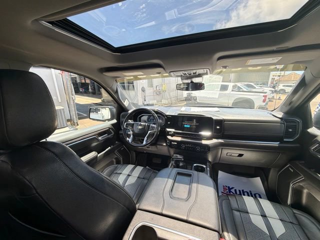 Used 2022 Chevrolet Silverado 1500 RST AWD/4WD image 14
