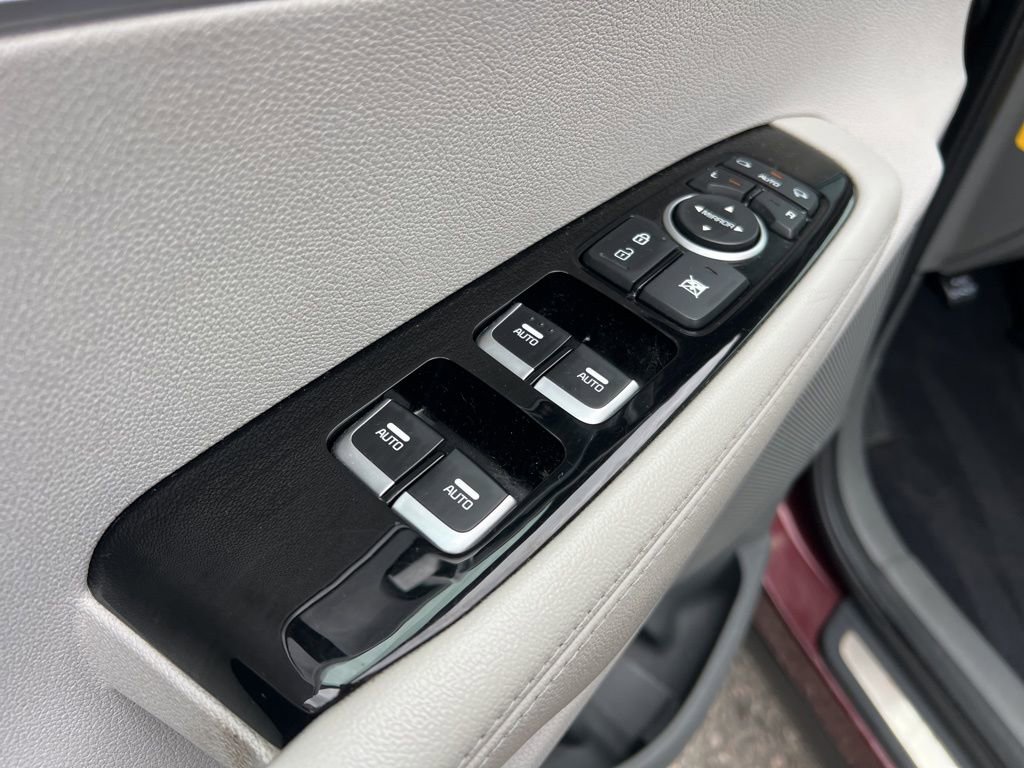 Used 2017 Kia Sorento SX AWD/4WD image 12