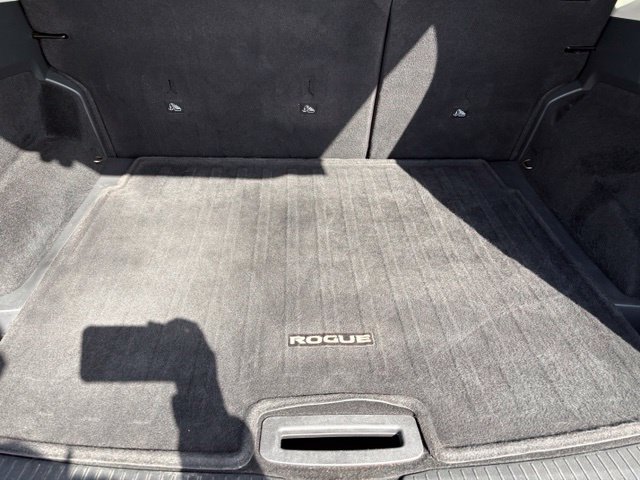 Used 2021 Nissan Rogue Platinum AWD/4WD image 8