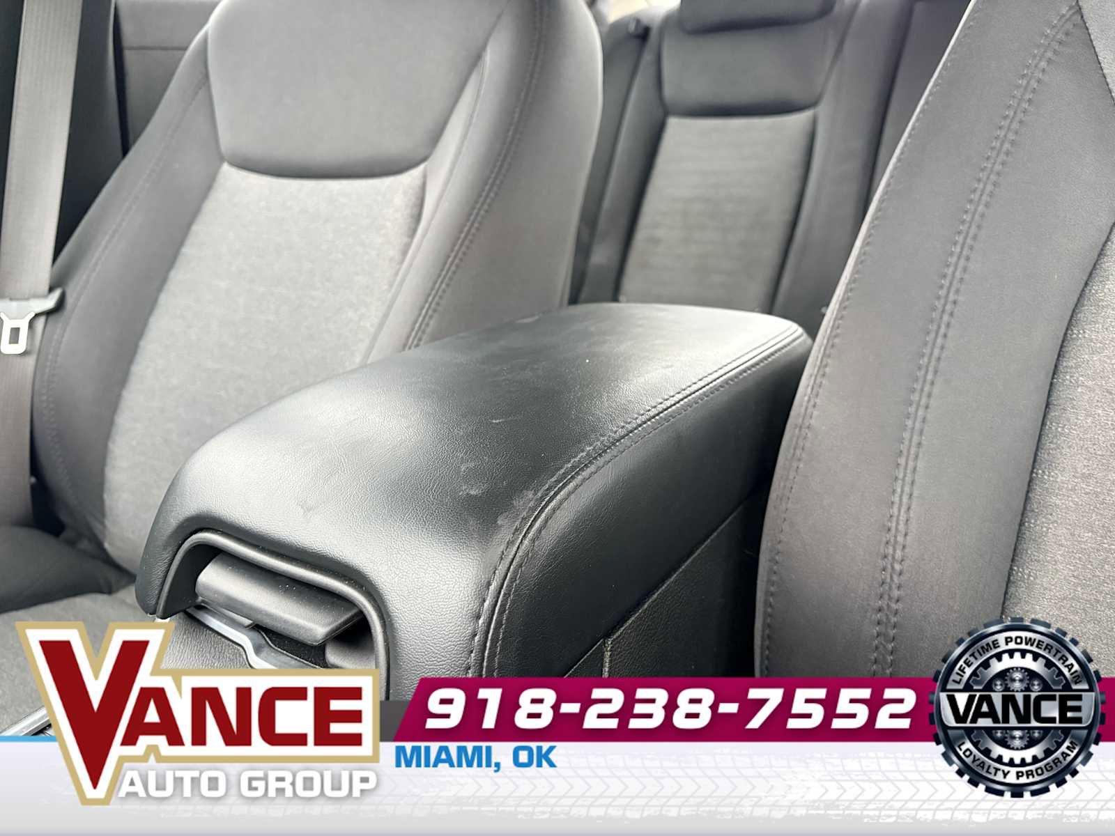 Used 2022 Chrysler 300 Touring w/ Sport Appearance Package RWD image 34