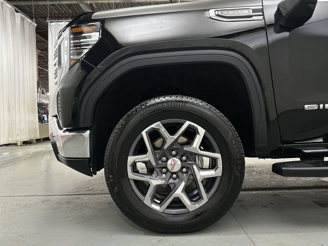 Used 2024 GMC Sierra 1500 SLT w/ SLT Premium Package AWD/4WD image 20