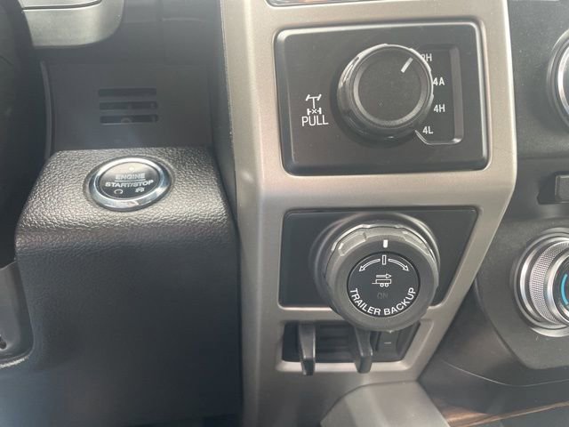 Used 2018 Ford F150 Lariat w/ Equipment Group 502A Luxury AWD/4WD image 29