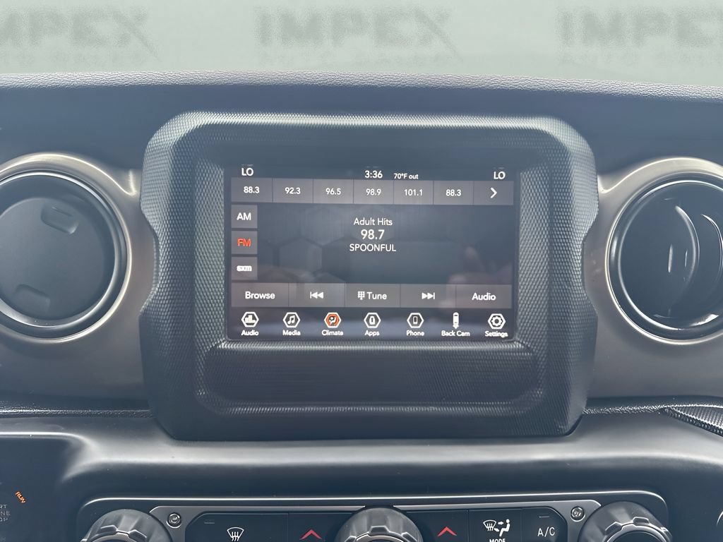 Used 2018 Jeep Wrangler Unlimited Sport S AWD/4WD image 8