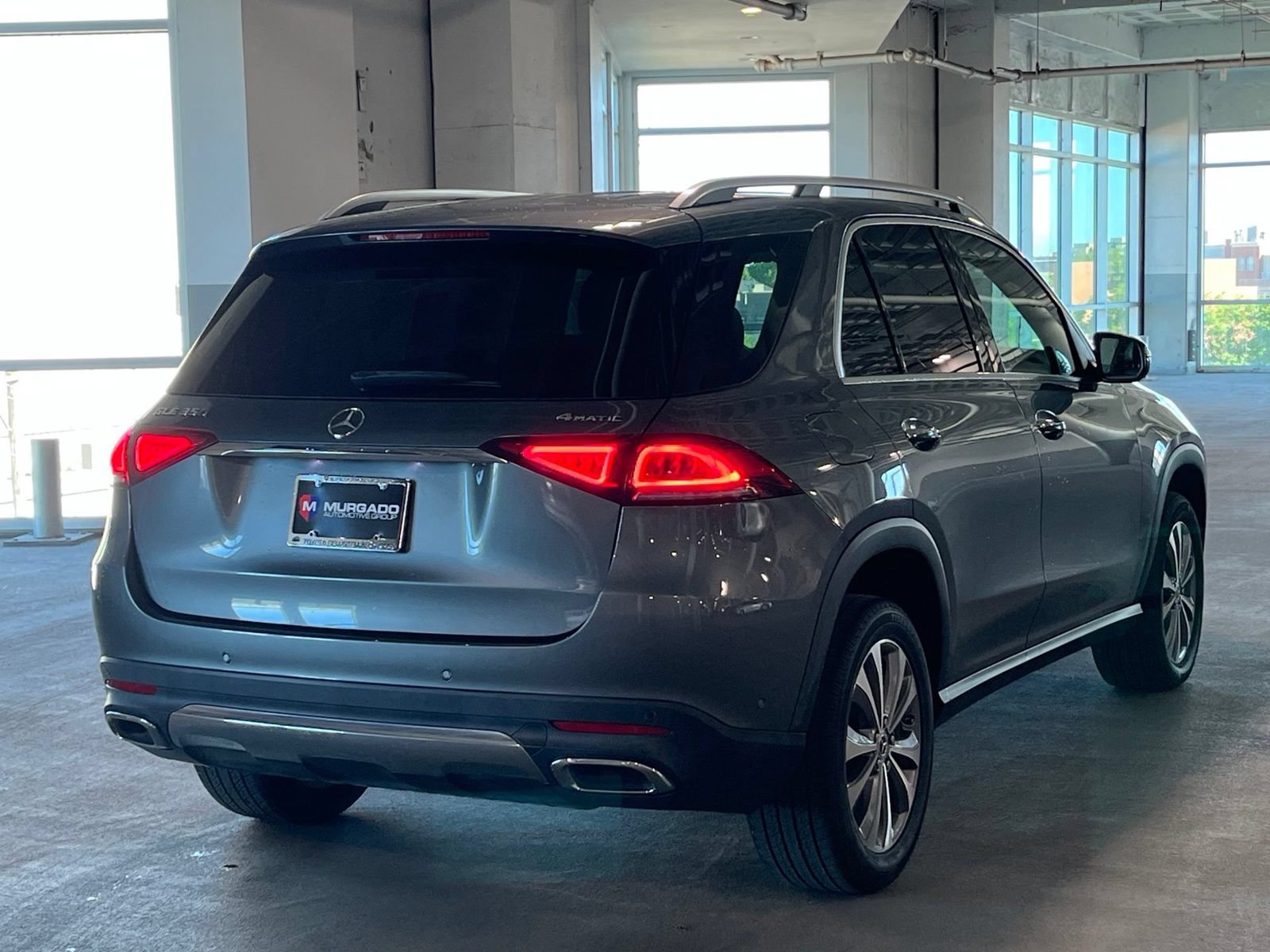 Used 2022 Mercedes-Benz GLE 350 4MATIC w/ Premium Package image 12