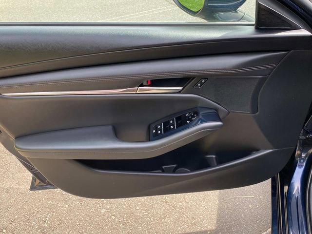 Used 2022 MAZDA MAZDA3 s FWD image 12