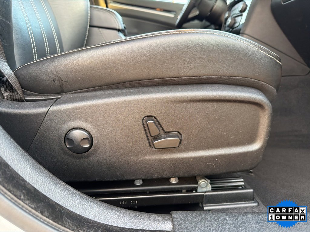 Used 2023 Chrysler 300 S image 17