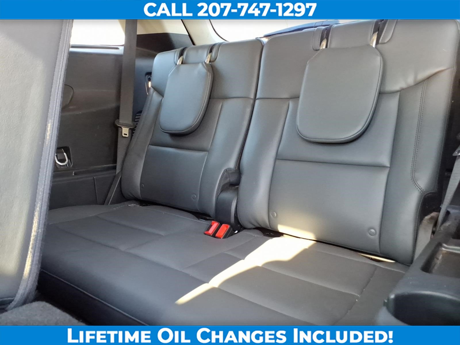 Used 2025 Ford Explorer Active w/ Active Comfort Package AWD/4WD image 16