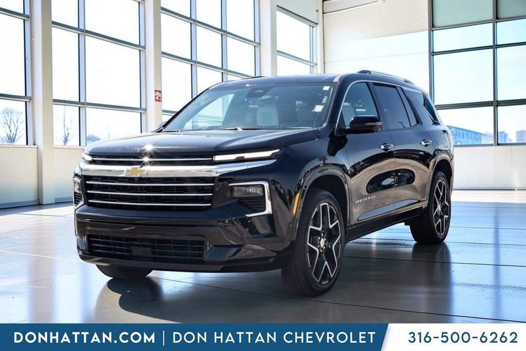Used 2025 Chevrolet Traverse High Country w/ LPO, Floor Liner Package FWD image 21