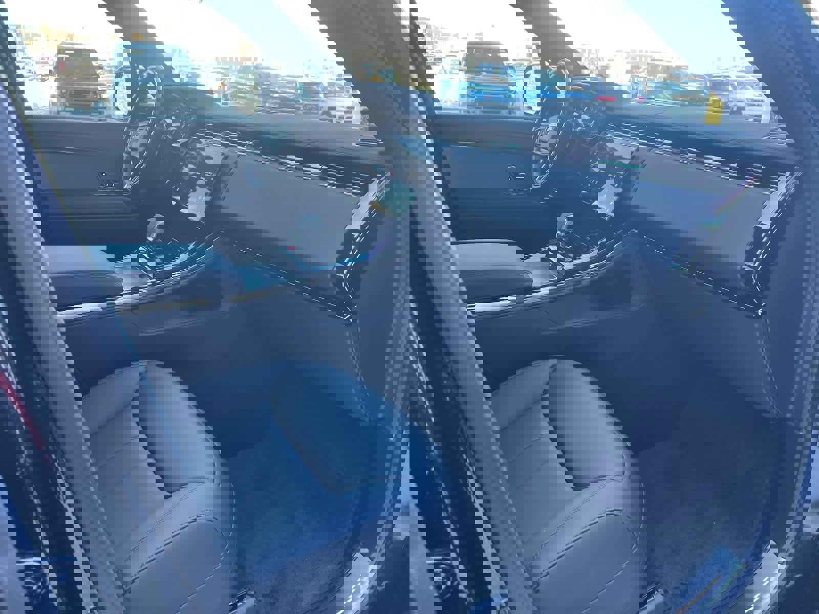 Used 2025 Land Rover Range Rover Sport Dynamic SE image 13