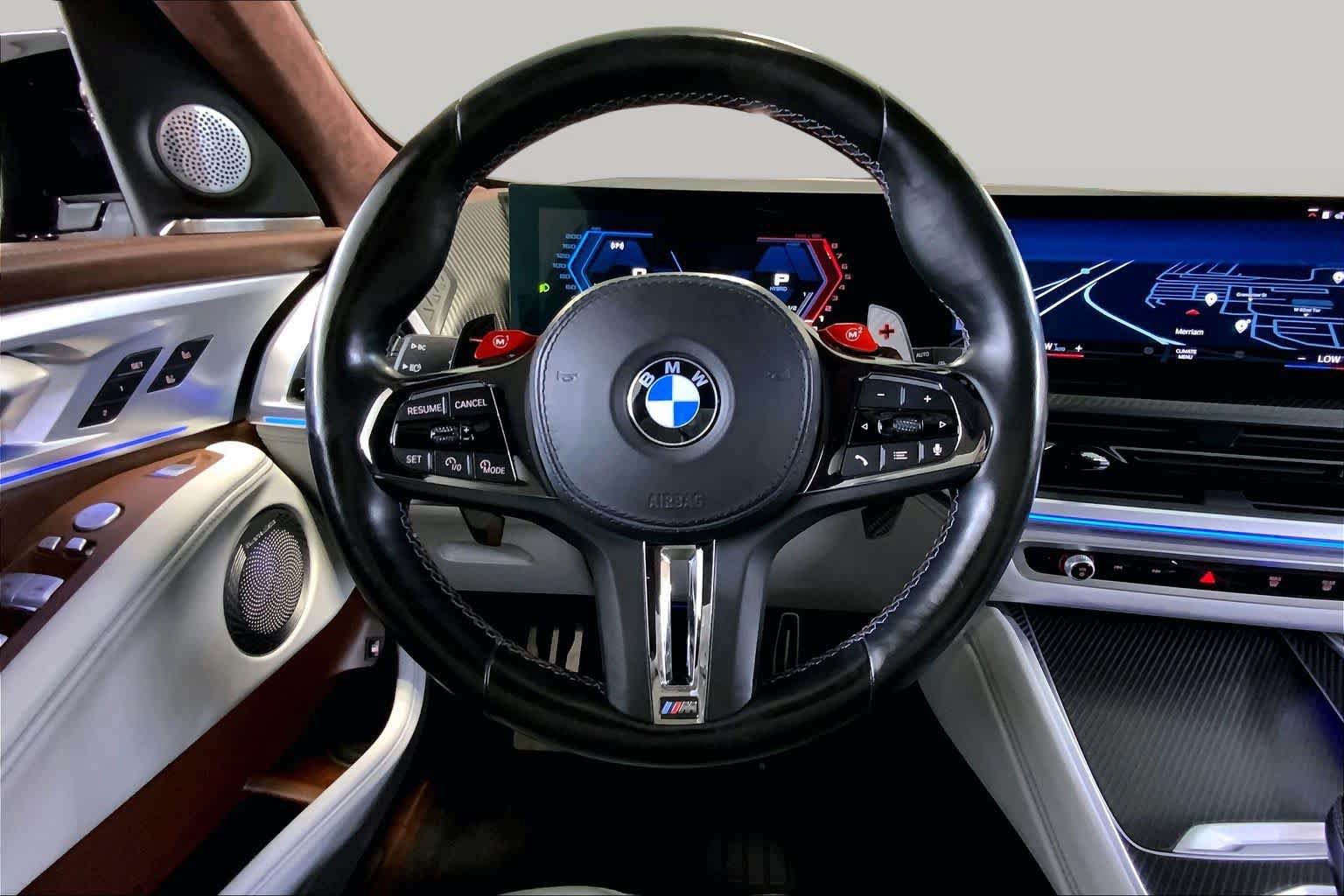 Used 2023 BMW XM AWD/4WD image 5