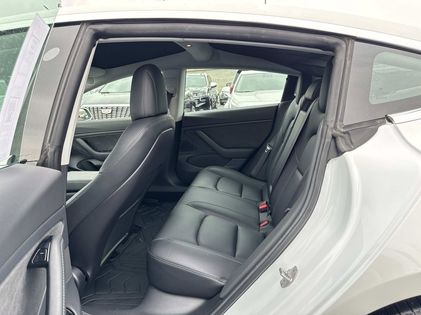 Used 2019 Tesla Model 3 Standard Range Plus image 20