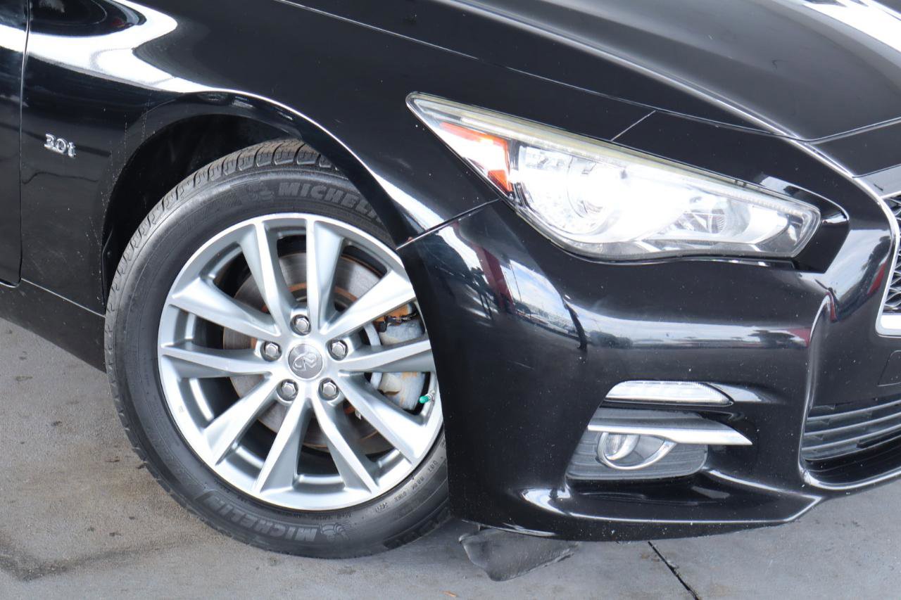 Used 2016 INFINITI Q50 3.0t Premium AWD/4WD image 4