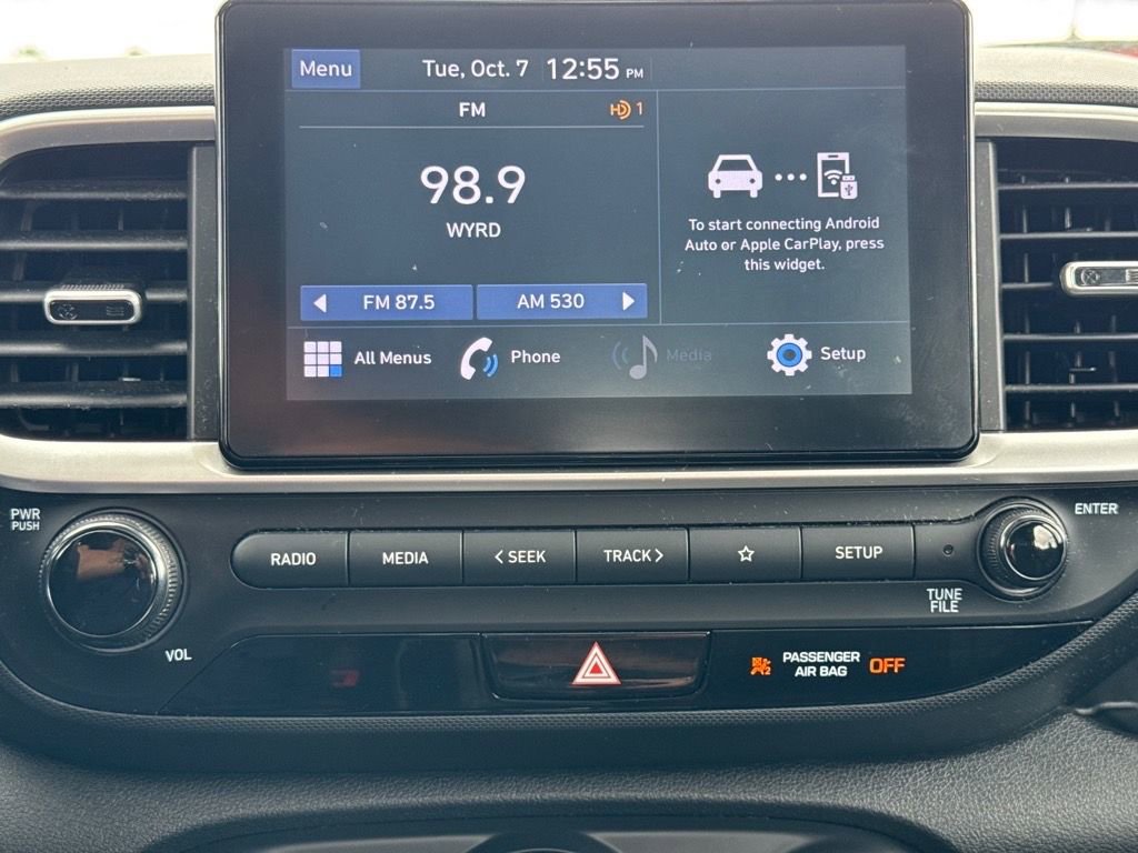 Used 2022 Hyundai Venue SEL w/ Cargo Package image 22