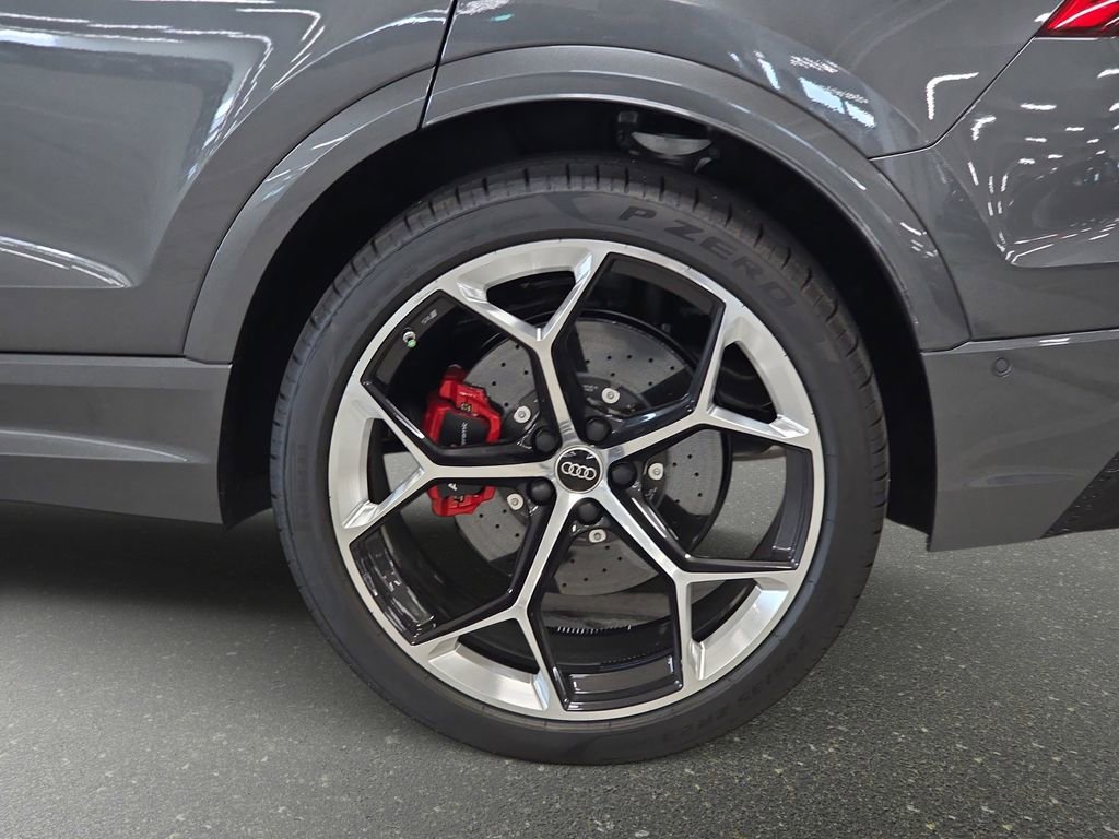 New 2026 Audi RS Q8 performance image 25