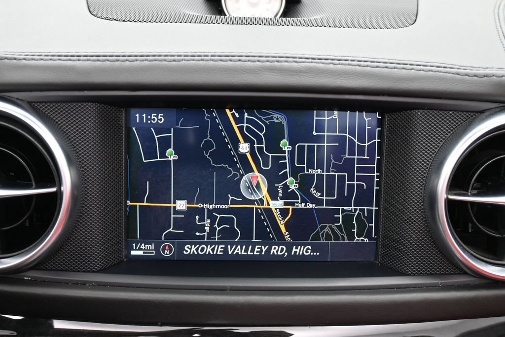 Used 2016 Mercedes-Benz SL 550 image 14